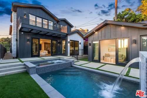 908 Rosecrans Ave, Manhattan Beach, CA, 90266-3237 | Card Image