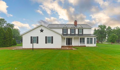 11553 Strohm Dr S, Mishawaka, IN, 46545-7952 | Card Image