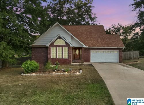 30 Maplewood Cir, CLANTON, AL, 35045-2490 | Card Image