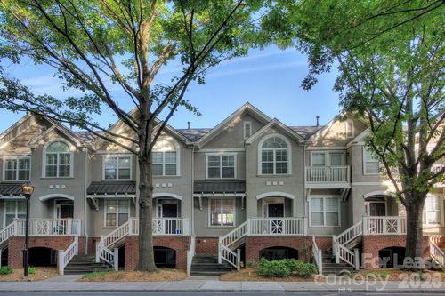 210 S Cedar St, Charlotte, NC, 28202-1010 | Card Image