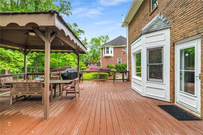 6040 Neely Farm Dr, House other with 5 bedrooms, 5 bathrooms and null parking in Peachtree Corners GA | Image 20