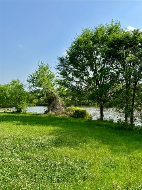 15420 Arhopulos Rd, College Station, TX, 77845-6991 | Card Image