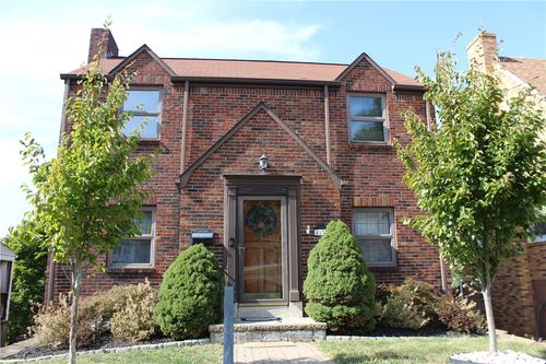 4136 Tuxey Ave, Brentwood, PA, 15227-3327 | Card Image