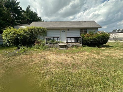 131 Creekside Dr, Kokomo, IN, 46901-4991 | Card Image