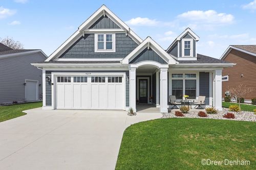 4219 Villagegreen, Freeland, MI, 48623-8857 | Card Image