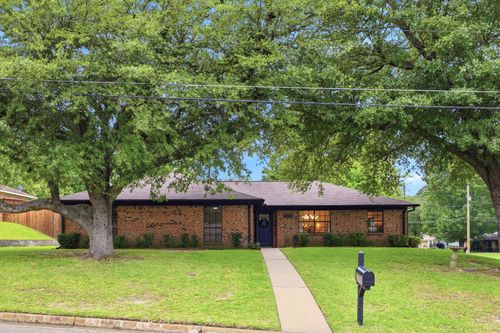3025 Marlboro St, Longview, TX, 75605-1507 | Card Image