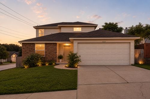 15217 Bullace St, Austin, TX, 78724-6113 | Card Image