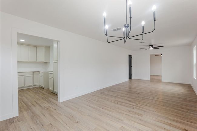 1202 Sw 11 Th Ave, House other with 3 bedrooms, 2 bathrooms and null parking in Mineral Wells TX | Image 5