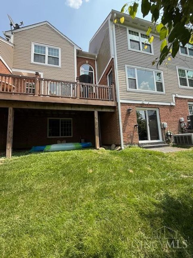 5620 Windridge Vw, Condo with 4 bedrooms, 4 bathrooms and null parking in Columbia Twp OH | Image 47