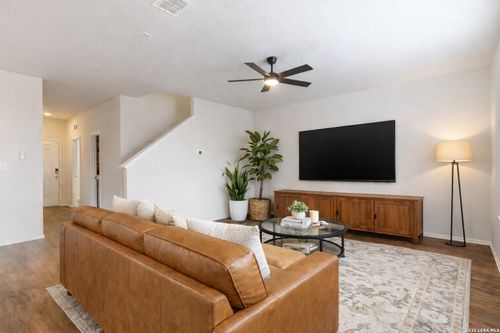 510 Autumn Rouge, New Braunfels, TX, 78130-0351 | Card Image