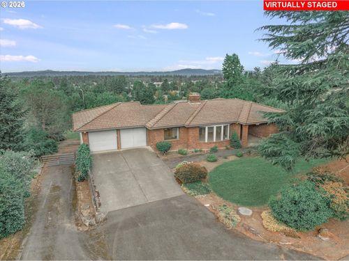 10755 Se 92nd Ave, Happy Valley, OR, 97086-7460 | Card Image