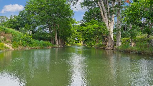 214 Marquardt Rd, Boerne, TX, 78006-7102 | Card Image