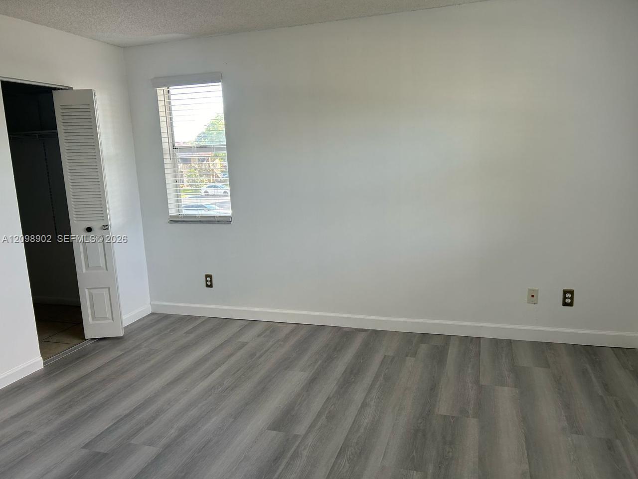 Residential Lease in Pembroke Pines 5