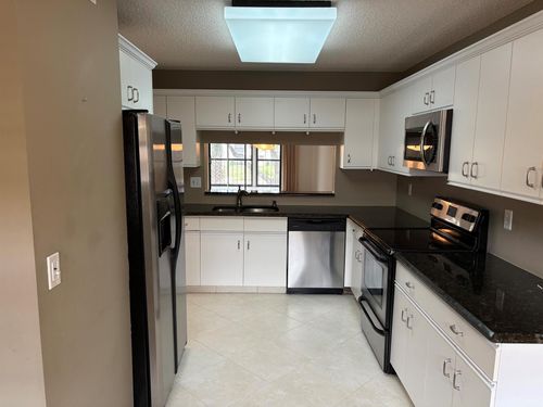 210-4725 Lucerne Lakes Blvd, Lake Worth, FL, 33467 | Card Image