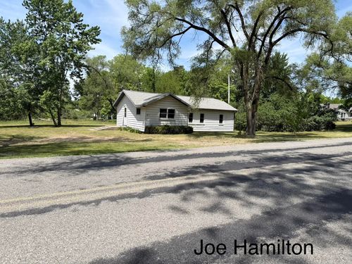 391 N Briggs Rd, Middleville, MI, 49333-8331 | Card Image