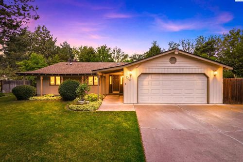 705 Cottonwood Loop, Richland, WA, 99352-3668 | Card Image