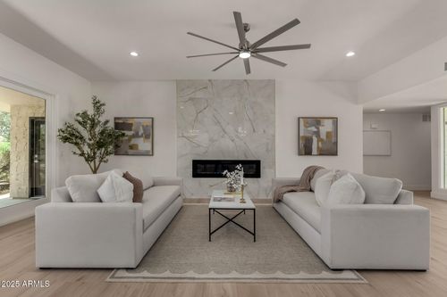 7611 E Casa Grande Rd, Scottsdale, AZ, 85258-3426 | Card Image