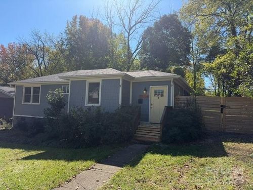 1432 Winston Dr, Charlotte, NC, 28205-2058 | Card Image