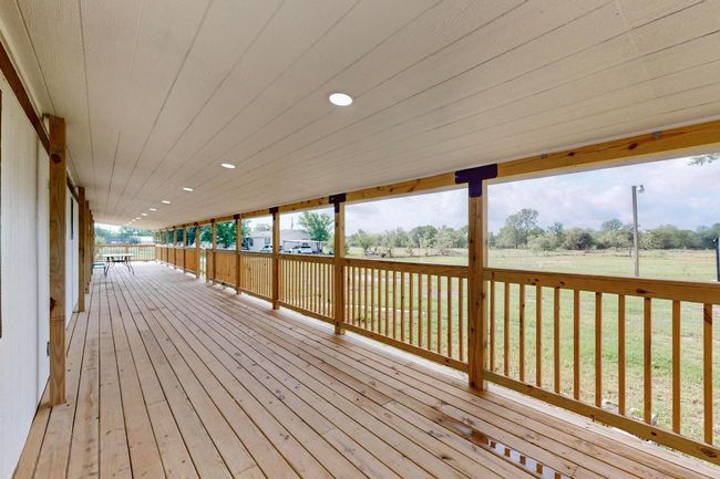 View of wooden terrace | Image 32
