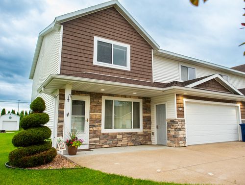 2912 Icecap Rd, Sparta, WI, 54656-4855 | Card Image