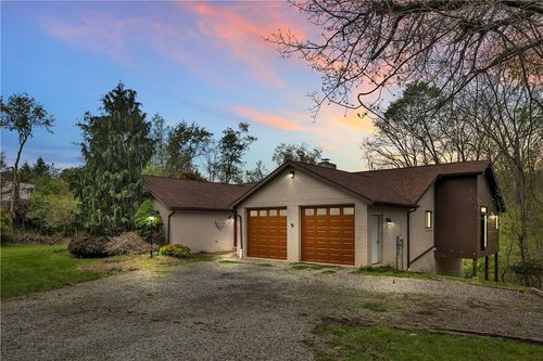 4078 Hickory Hill Rd, Murrysville, PA, 15668-9515 | Card Image