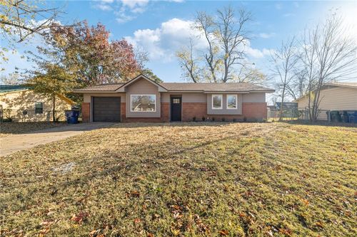 8311 Colony Lane, Fort Smith, AR, 72908 | Card Image