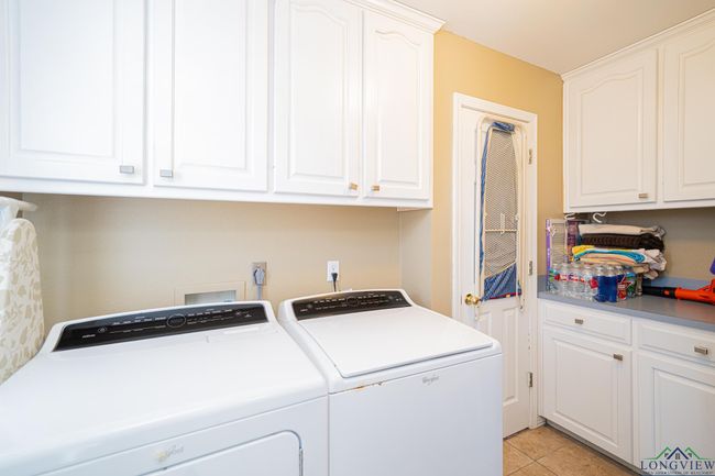 1303 Garner Ln, House other with 3 bedrooms, 2 bathrooms and null parking in Longview TX | Image 12