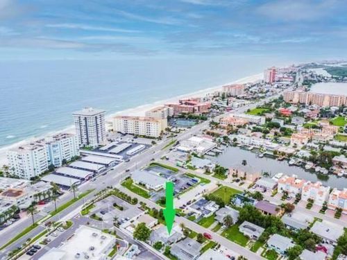 b-113 174th Ave E, REDINGTON SHORES, FL, 33708-1338 | Card Image