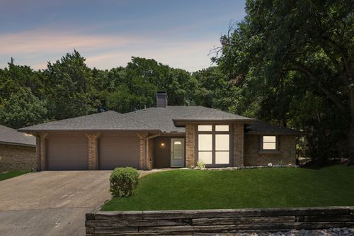 824 Cherlynne Dr, Cedar Hill, TX, 75104-1774 | Card Image