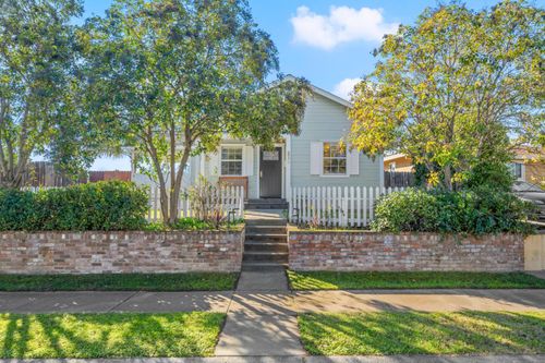 239 Fig Street, Roseville, CA, 95678 | Card Image