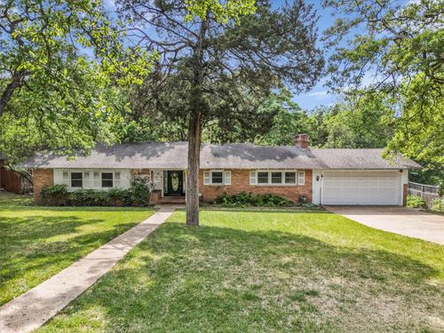 400 Broughton Dr, Woodway, TX, 76712-3827 | Card Image