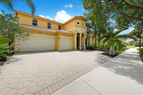 20745 Sw 89th Ave, Cutler Bay, FL, 33189-1872 | Card Image