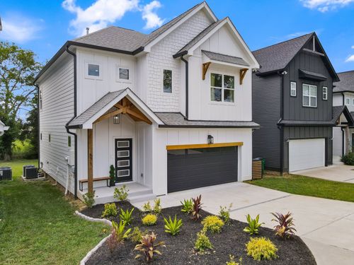 571 Green Ln, Whites Creek, TN, 37189-9195 | Card Image