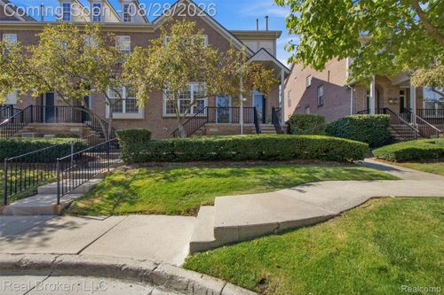20189 Rodeo Ct, Southfield, MI, 48075-1281 | Card Image