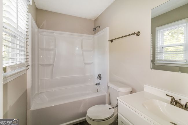 1355 Cone Cir, House other with 3 bedrooms, 3 bathrooms and null parking in Grayson GA | Image 16