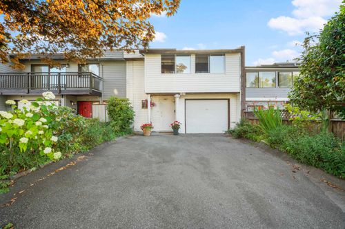 567 Clare Ave, Burnaby, BC, V5B4L3 | Card Image