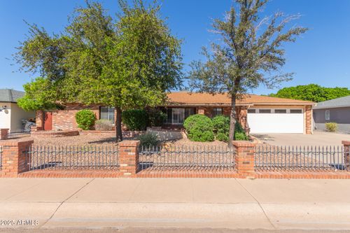 8110 E Windsor Ave, Scottsdale, AZ, 85257-1745 | Card Image
