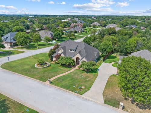 232 Copperwood Dr, Lakeside, TX, 76108-9483 | Card Image