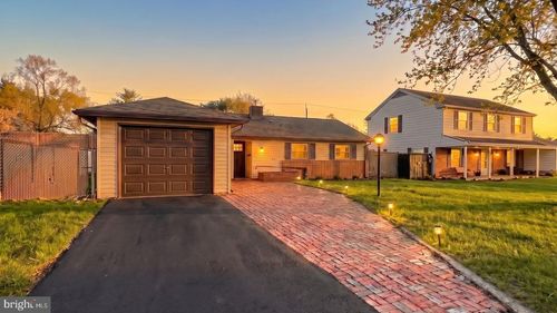 38 Sherwood Ln, Willingboro, NJ, 08046-1009 | Card Image