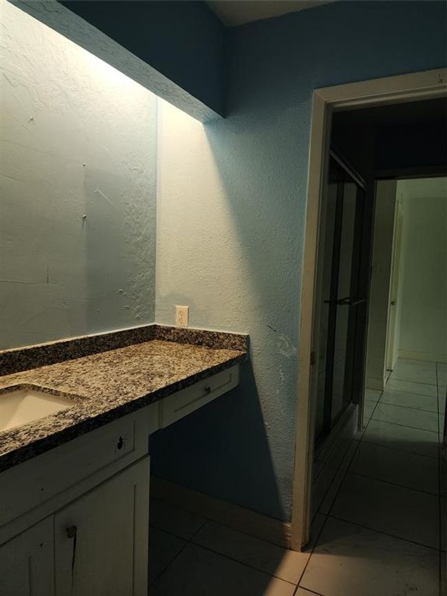 Jack and Jill Bath | Image 13