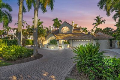 438 17th Avenue S, House other with 4 bedrooms, 4 bathrooms and null parking in Naples FL | Image 2