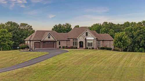 1932 Hays Smiths Grove Rd, Smiths Grove, KY, 42171-8179 | Card Image