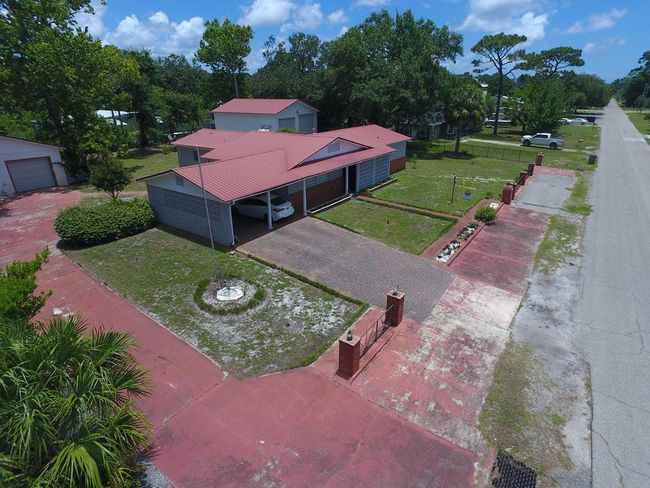 1803 Marvin Ave, House other with 3 bedrooms, 2 bathrooms and 4 parking in Port St. Joe FL | Image 30