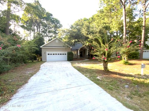 3882 White Blossom Cir, Southport, NC, 28461-8019 | Card Image