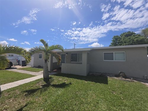 0-9971 Dominican Dr, Cutler Bay, FL, 33189-1624 | Card Image
