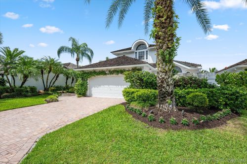 2467 Muir Cir, Wellington, FL, 33414-7096 | Card Image