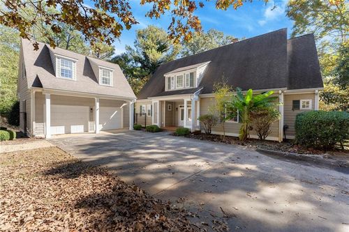 3130 Dunlap Dr, Gainesville, GA, 30506-1630 | Card Image