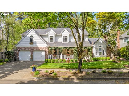 4023 Melissa Dr, Lake Oswego, OR, 97034-7205 | Card Image