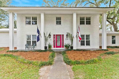 219 W Rosetta Ave, Foley, AL, 36535-2225 | Card Image