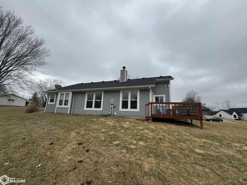 2068 Golfview Circle, Centerville, IA, 52544 | Card Image
